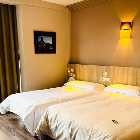 Gran Casona De Sanabria 3*