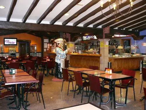 Gran Casona De Sanabria 3*