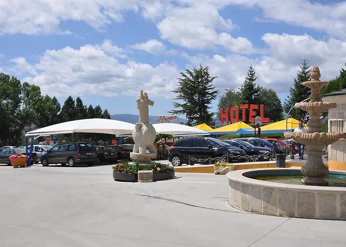 Complejos J-enrimary Hotel 3*